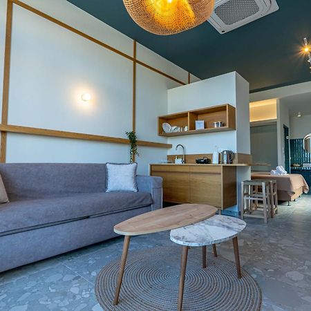 Take Me Here With A Sea View By Salt Apartments Volos Exterior photo