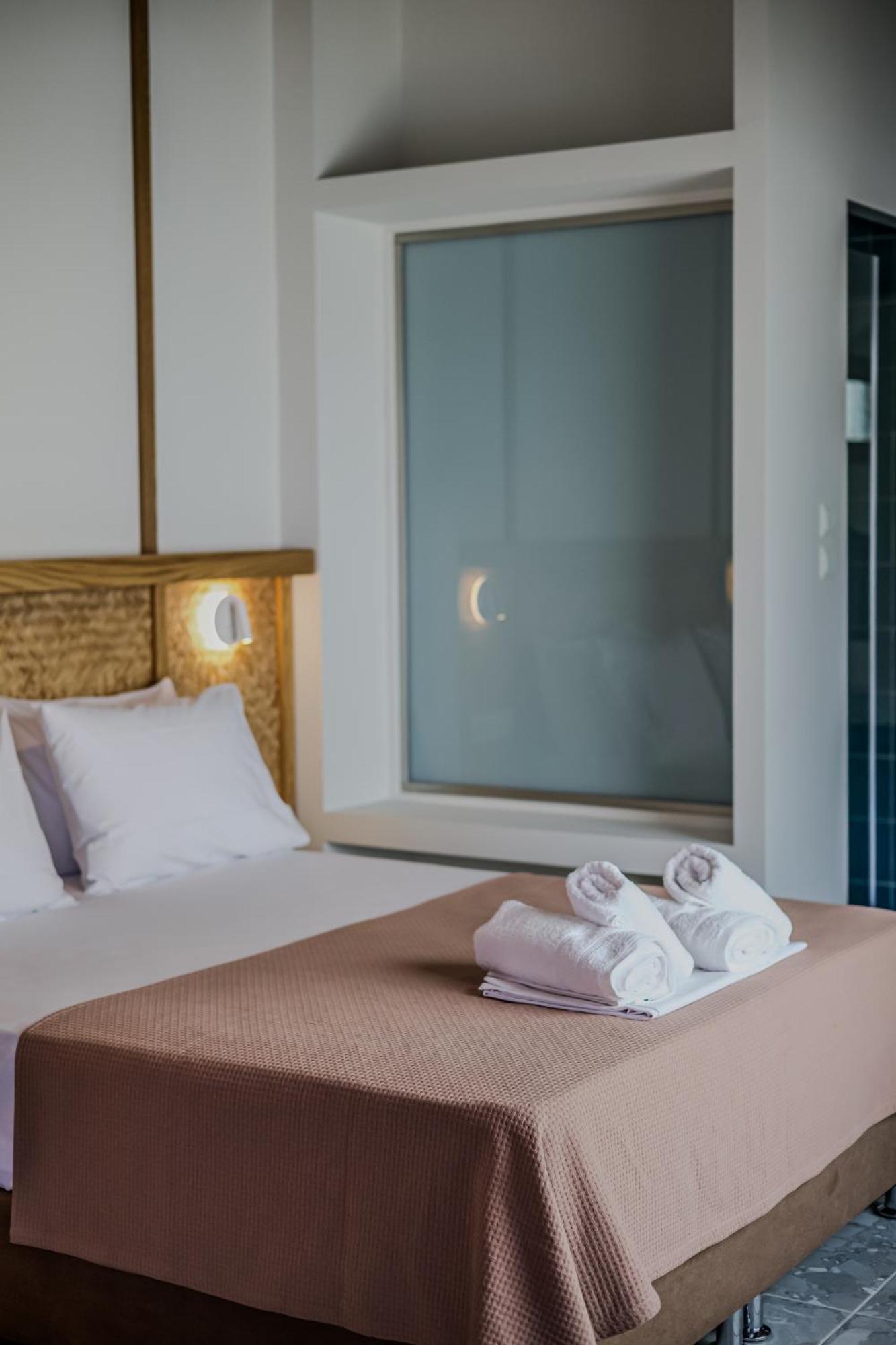 Take Me Here With A Sea View By Salt Apartments Volos Exterior photo